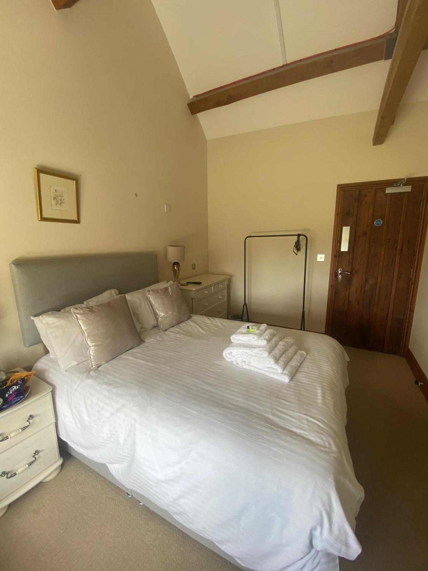 The Rising Sun Inn West Bagborough الغرفة الصورة